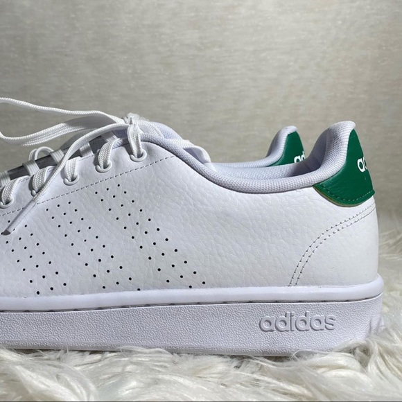 ADIDAS - Picture 2 of 3